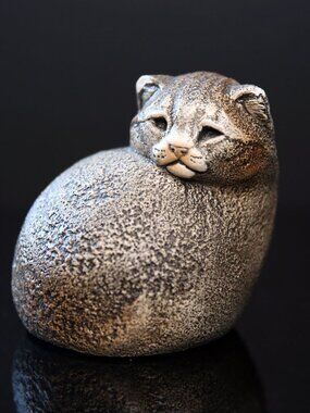 Windstone Editions Tiger Cub Cat Figurine Vintage Fat Cat